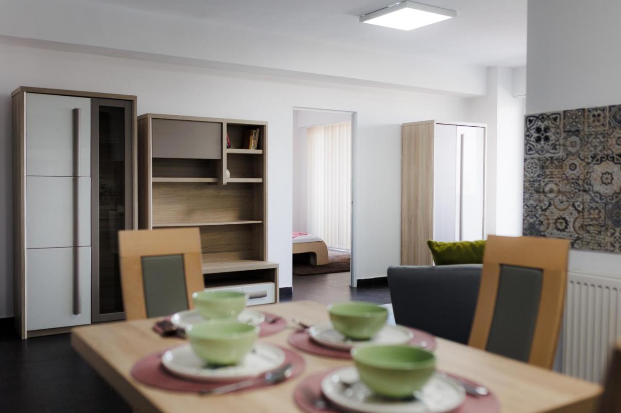 Plaza Apartment Σάτου Μάρε Εξωτερικό φωτογραφία